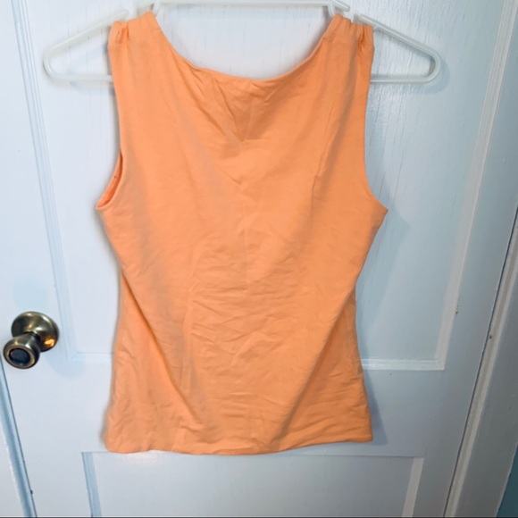 V Neck Tank - Picture 2 of 4